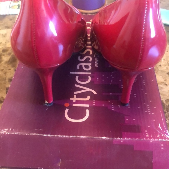 Red heels- worn once - Picture 3 of 3
